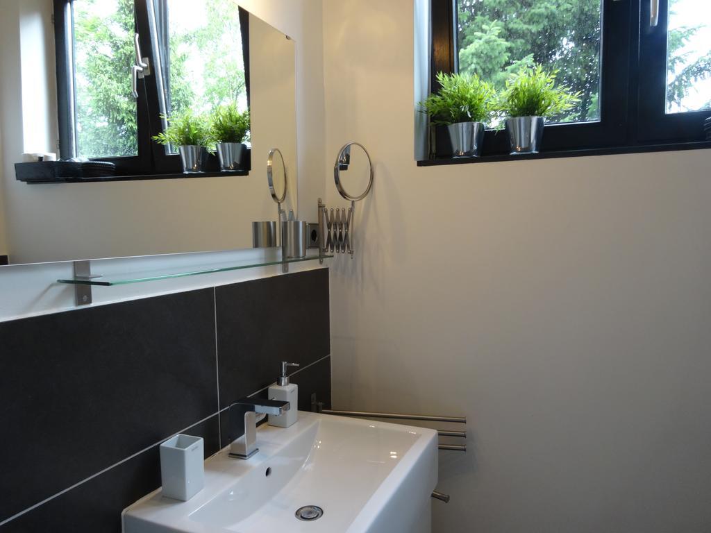 Black & White Apartment Neuss
